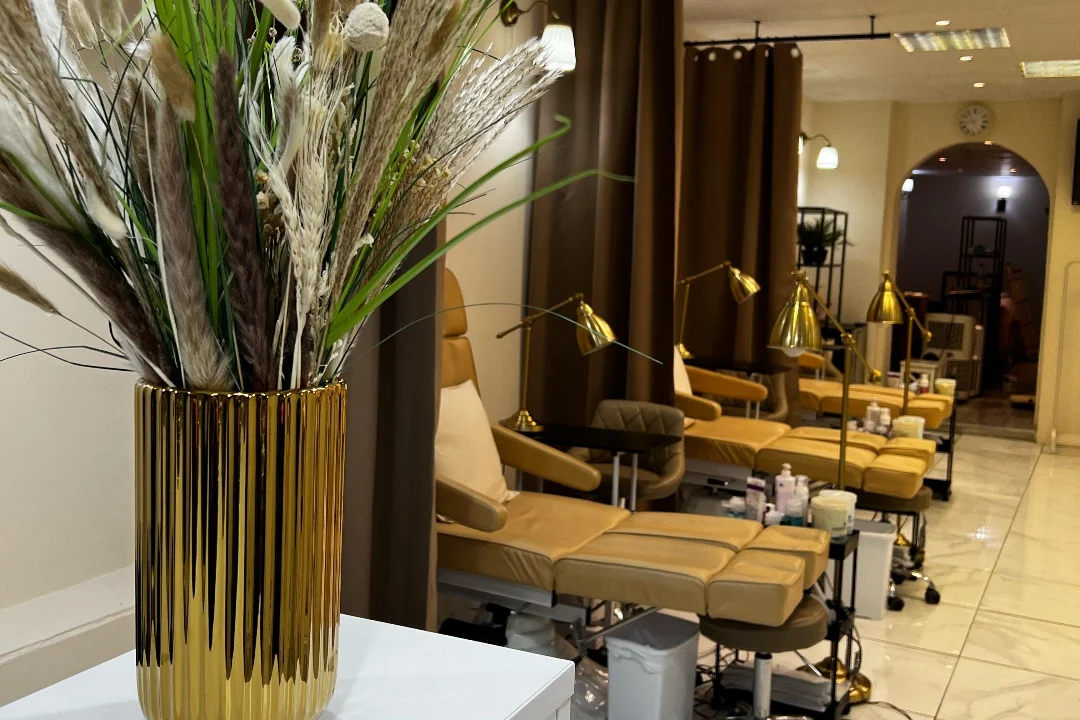 The Sanctuary of Style: A Glimpse into the Modern Nail Salon Experience